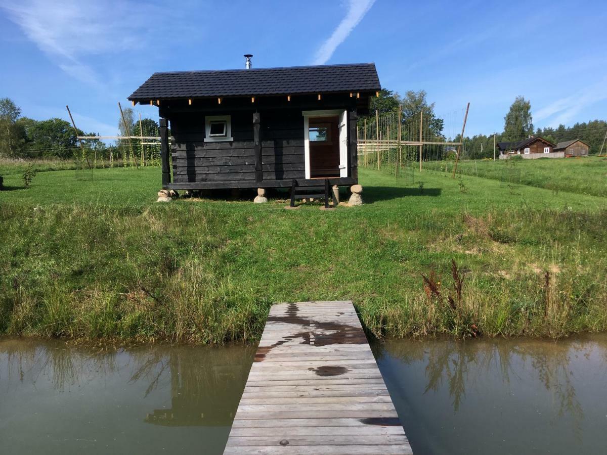 Vila Migla Paseksciai Luaran gambar