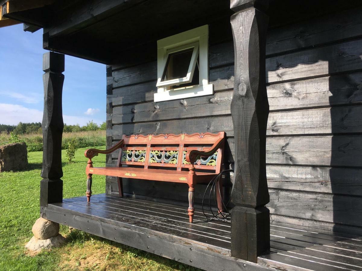 Vila Migla Paseksciai Luaran gambar