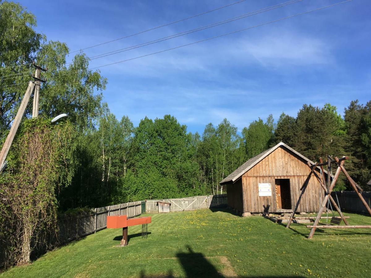 Vila Migla Paseksciai Luaran gambar