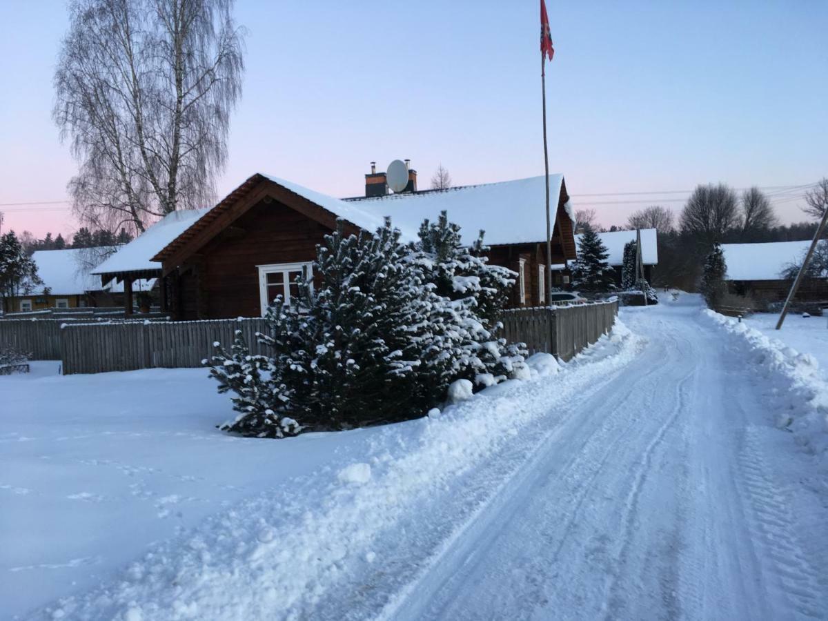 Vila Migla Paseksciai Luaran gambar
